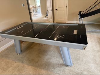 Air Hockey Table