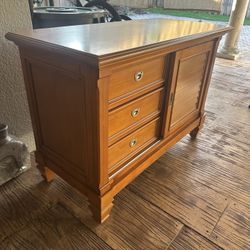 Wood Dresser 