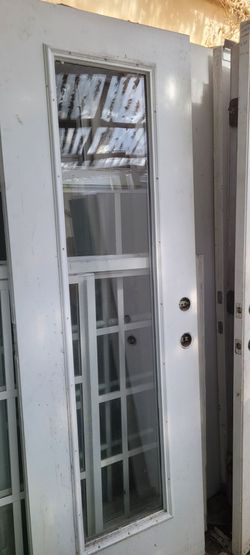 # puerta con cristal 28 x 79