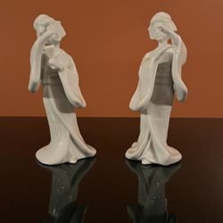 Vintage Homco 1443 White Porcelain Geisha Figurines Embossed Birds And Flowers