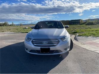 2015 Ford Taurus