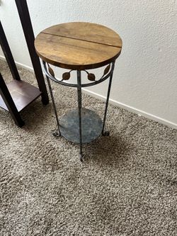 Plant stand