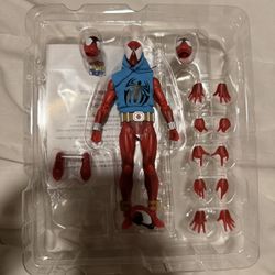 Mafex 2.0 Scarlet Spider W/custom Head 