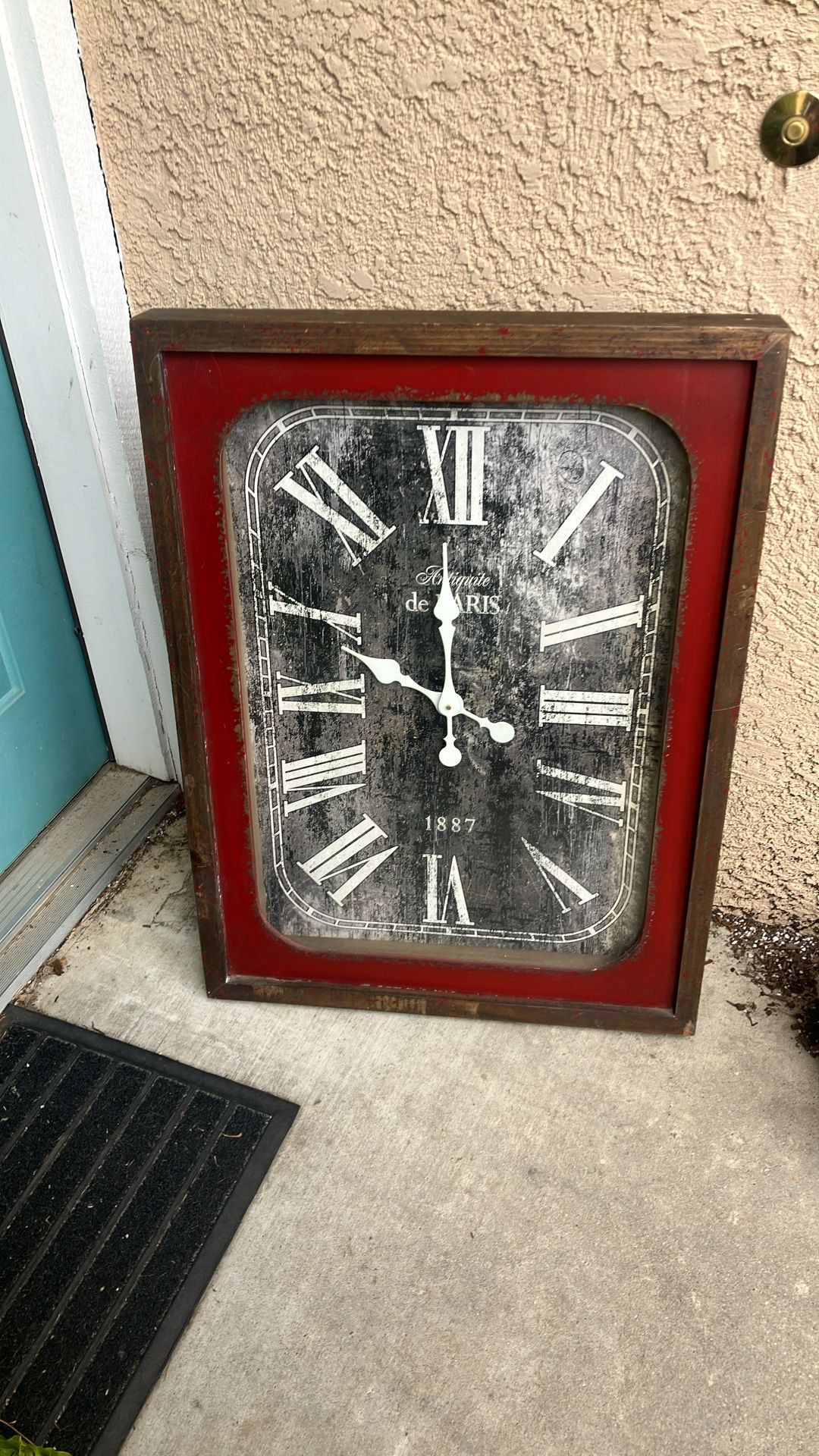 Decorative clock