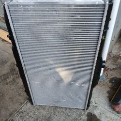 NEW RADIATOR IN PICS SHOWS FOR CARS FITS