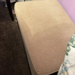 Chair With Ottoman 