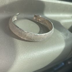 Vintage Tiffany & Co 925 Sterling Silver Mesh Bangle 