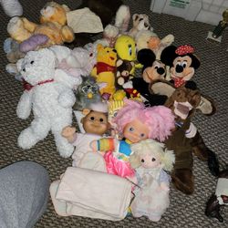 Stuffed Animals & Dolls