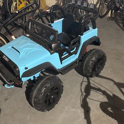 Kidzone Jeep $80 Needs Battery 