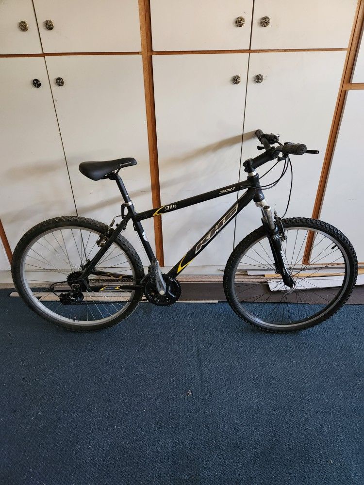 KHS Alite 300 Bicycle 17"  Mountain Bike