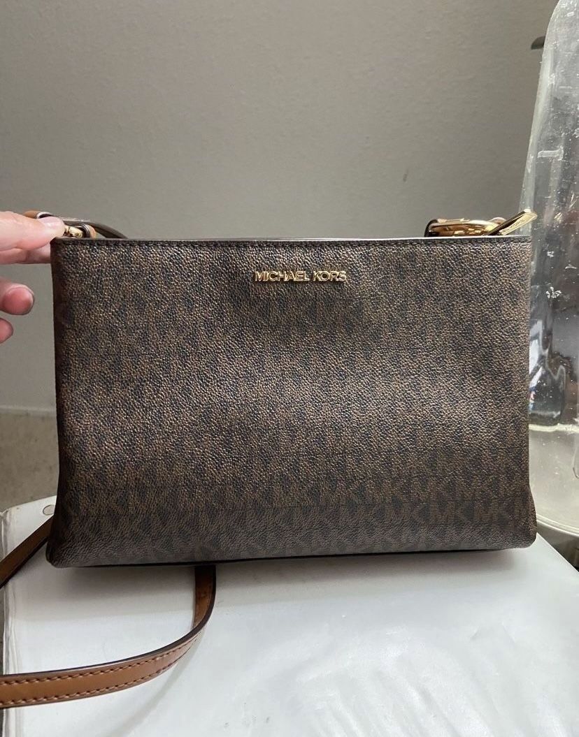 Michael Kors Crossbody 