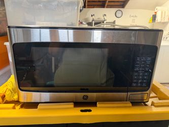GE microwave