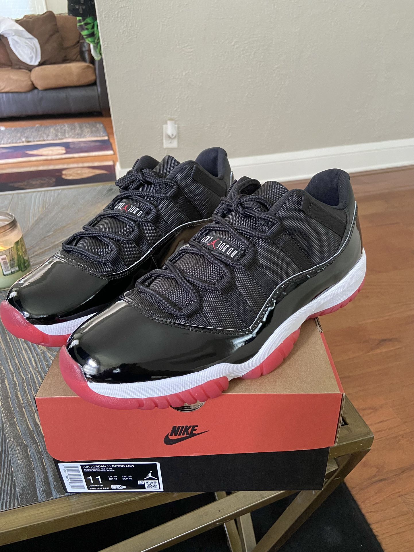 Jordan 11 Bred low (NEW)