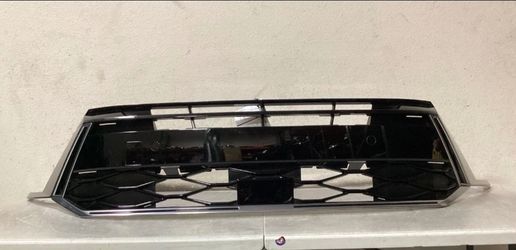 2024 2025 HYUNDAI SONATA GRILLE  USED OEM 86595-L1510