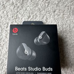 Beats Studio Buds