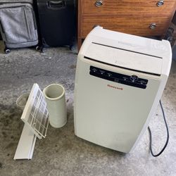 Honeywell MN10CESWW Portable Air Conditioner, 10,000 BTU Cooling, with Dehumidifier & Fan (White)
