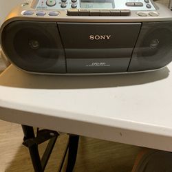 Sony CFD S01 Cassette CD Player