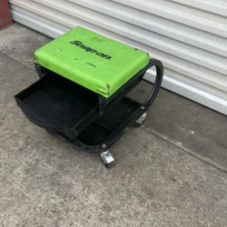 Snap on, Shop wheel Chair