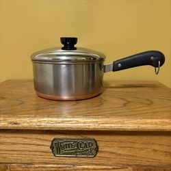  Vintage 2Qt Revere Ware Copper Bottom Saucepan With Lid.     P