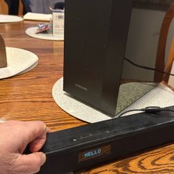 Samsung Sound Bar With Wireless Sub