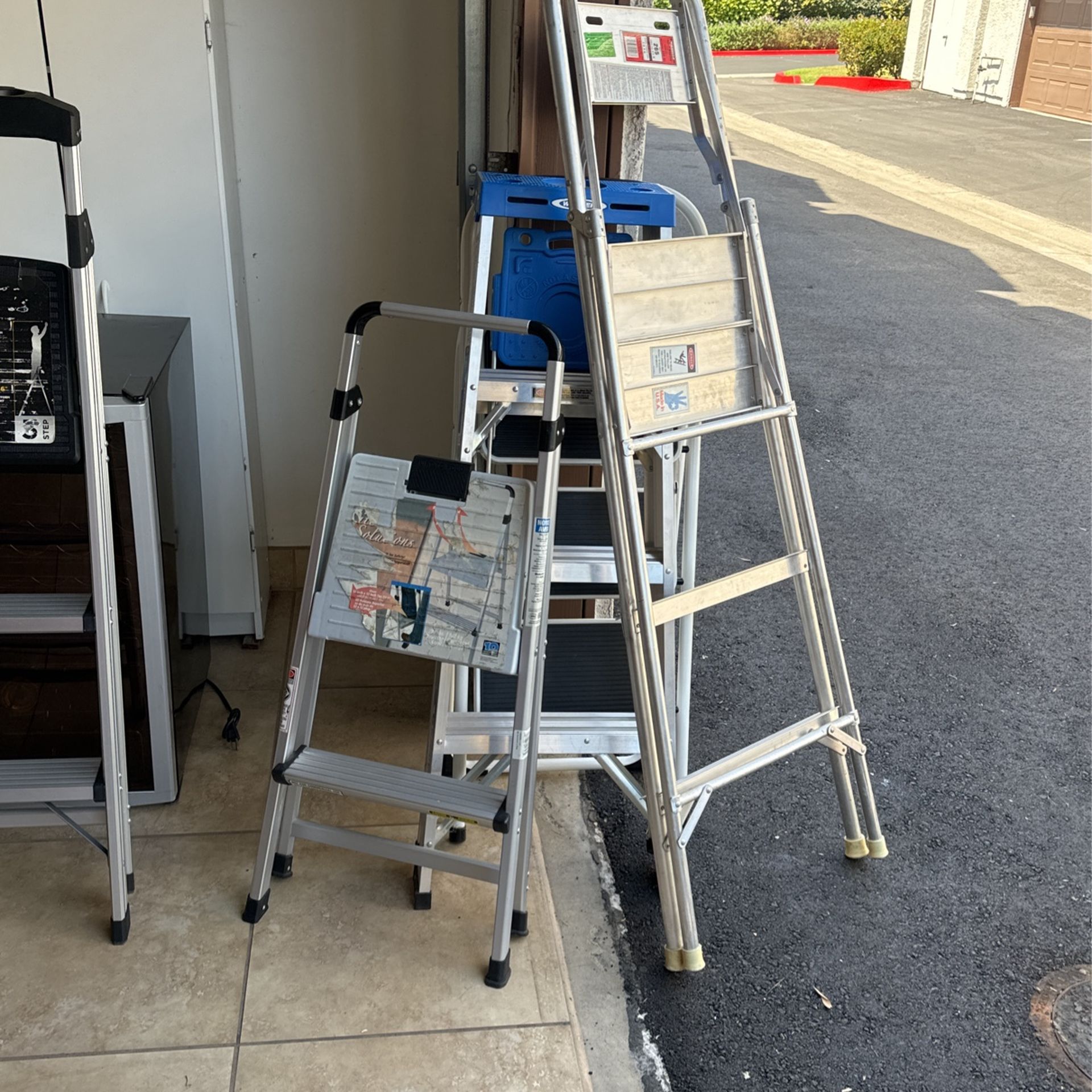 Stepstool/ Ladders