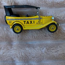 Days Gone Taxi Can By Lledo