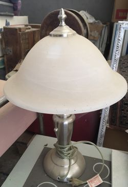 Desk lamp