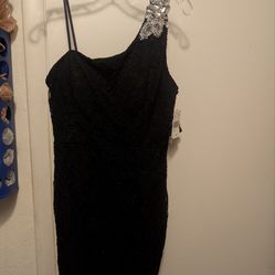 Brand new black dress / prom / homecoming / party