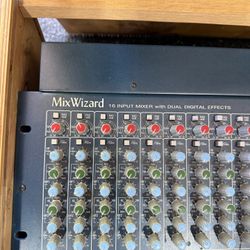 Mix Wizard 16 - Sound Mixer 