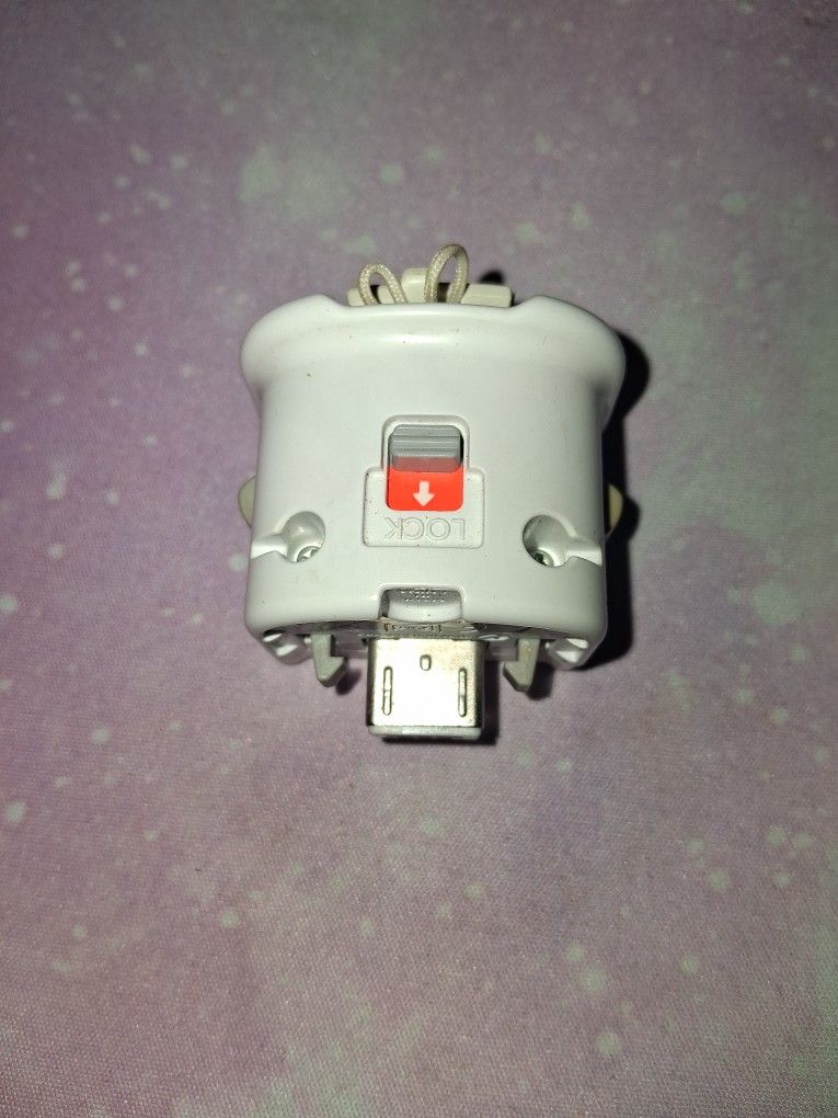 Wii Motion Plus Adaptor 