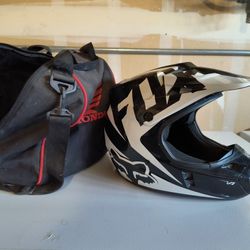 Fox Dirt Bike Race Helmet