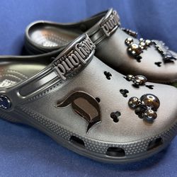 Disney Parks Crocs Black Mickey Charms NWT M7/W9