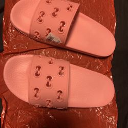 Gucci Slides