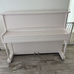Pink Piano - Free