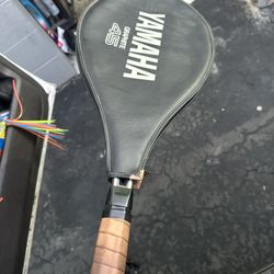 Yamaha Graphite Racket 
