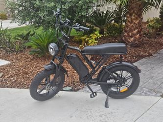 Fat tire E-Bike – Powerful & Ready to Ride! 🚴‍♂️