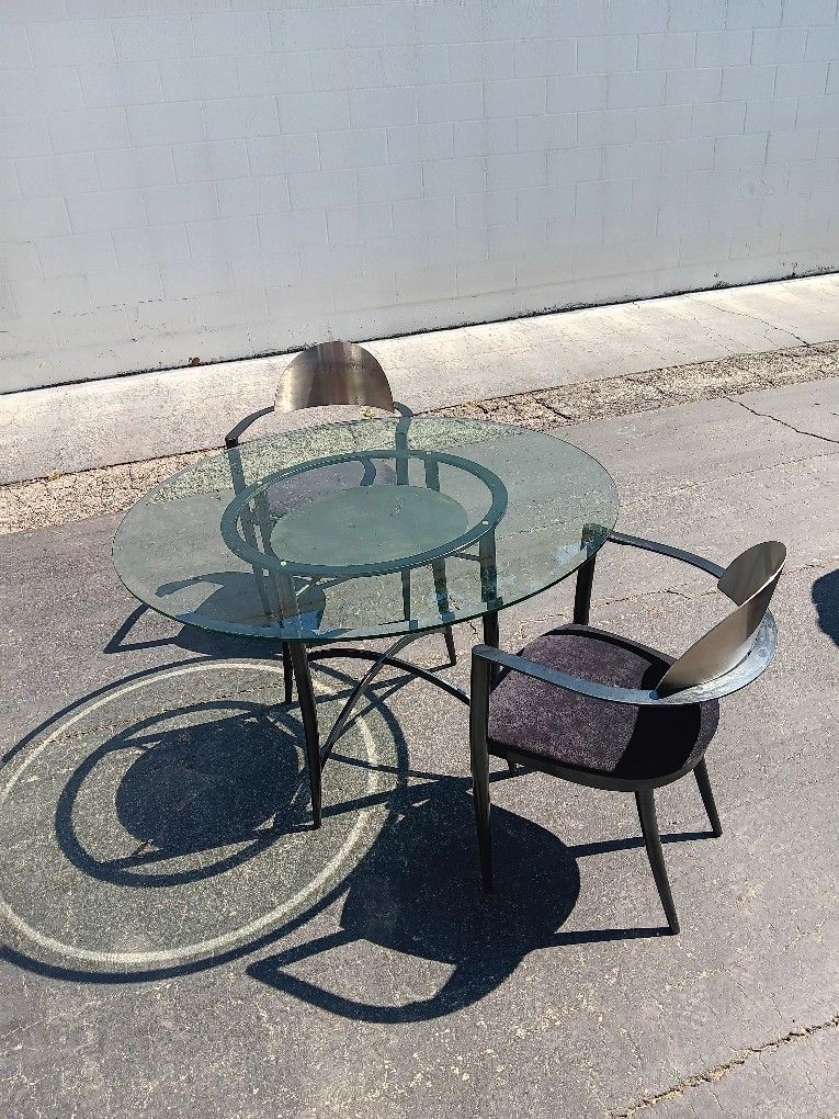 Modern Contempary Table Set