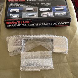 Chrome Tailgate Handle Insert .