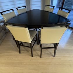 Dining Table Breakfast table with 6 Chairs