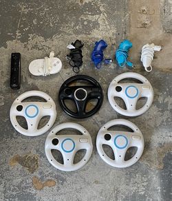 Wii Controllers (Prices in the Description)