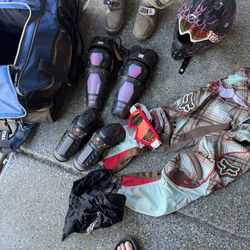 Women's motocross gear