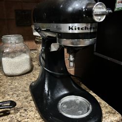 Kitchen Aid Mixer 