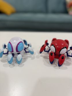 Pair of Small Spider Robot Toys