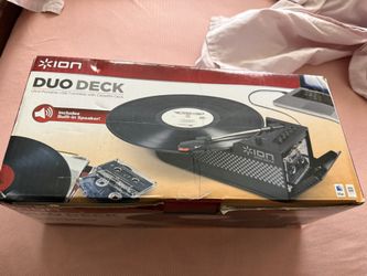 Ion Duo Deck portable USB turntable and cassette player