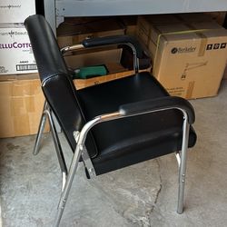 Shampoo Chair