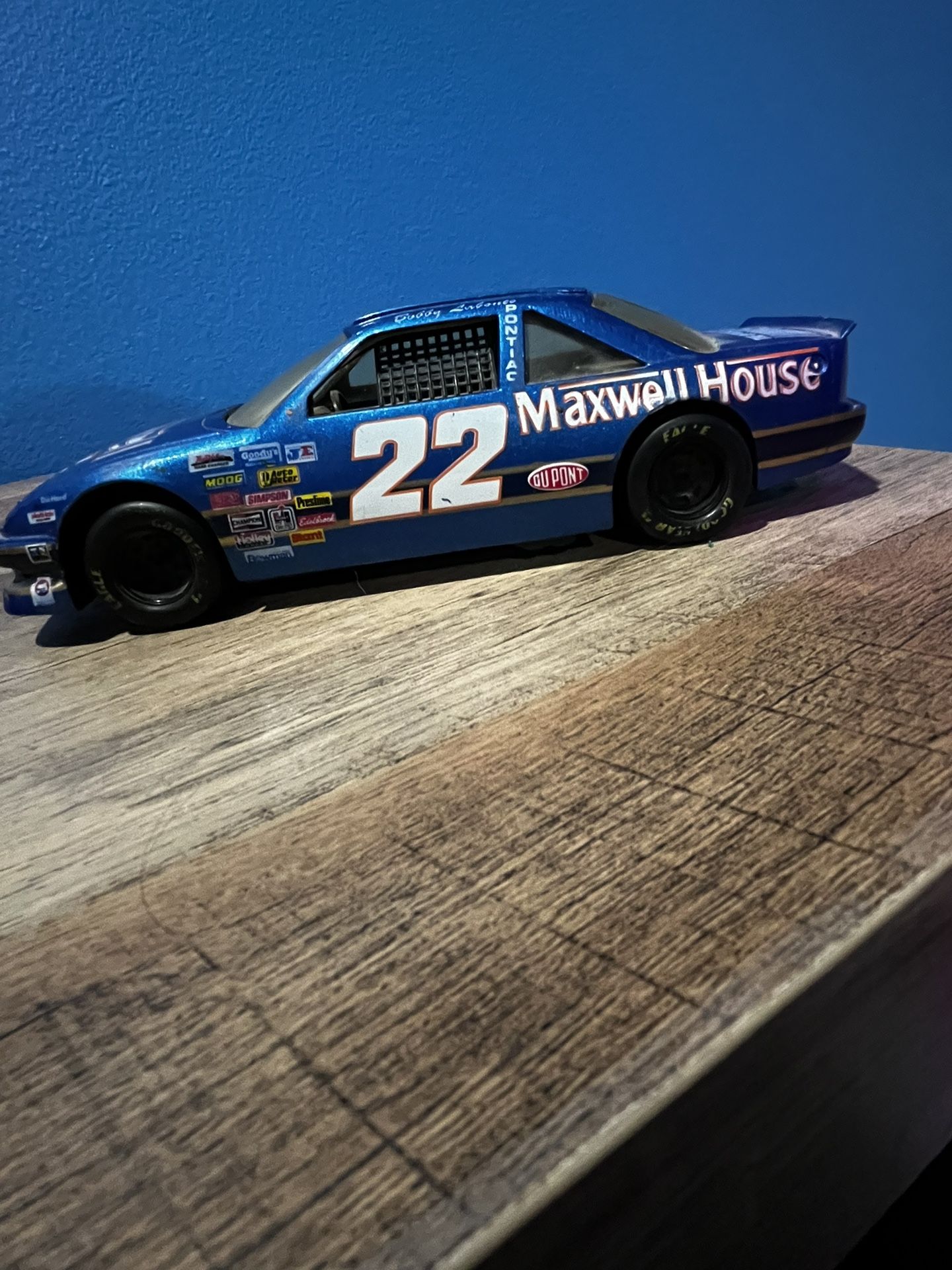 Bobby Labonte Replica Car