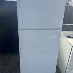 White Top And Bottoms Refrigerator 