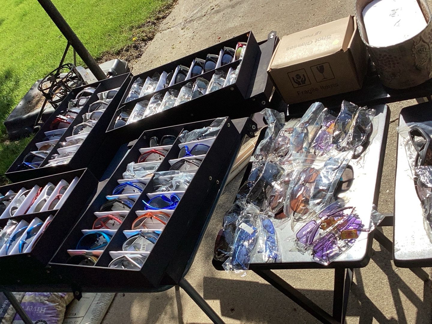 Lot Of Over 150 Sunglasses / Googles