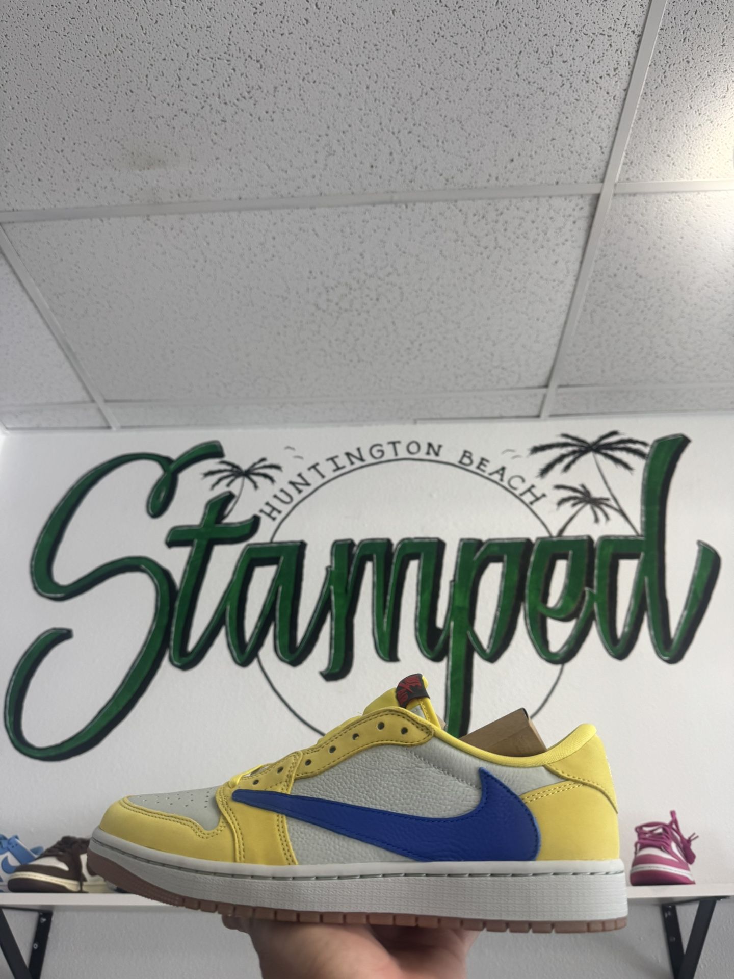 Jordan 1 Low Travis Canary
