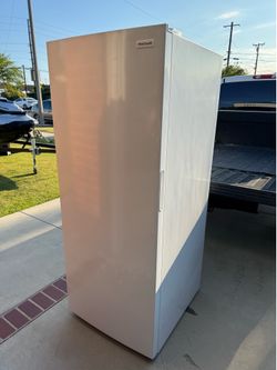 Brand New Frigidaire Upright Freezer – Open Box/New Condition – FFFU18F2VW – $600 OBO